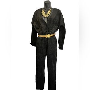 NWT 🏷️ Missguided Black Corduroy One piece pant suit/ jumpsuit